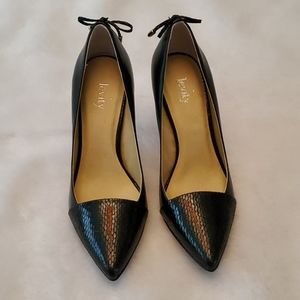 Black Faux Snake Skin Pumps